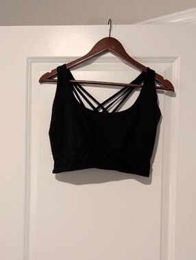Black Strappy Sports Bra - Women’s Supportive Activewear